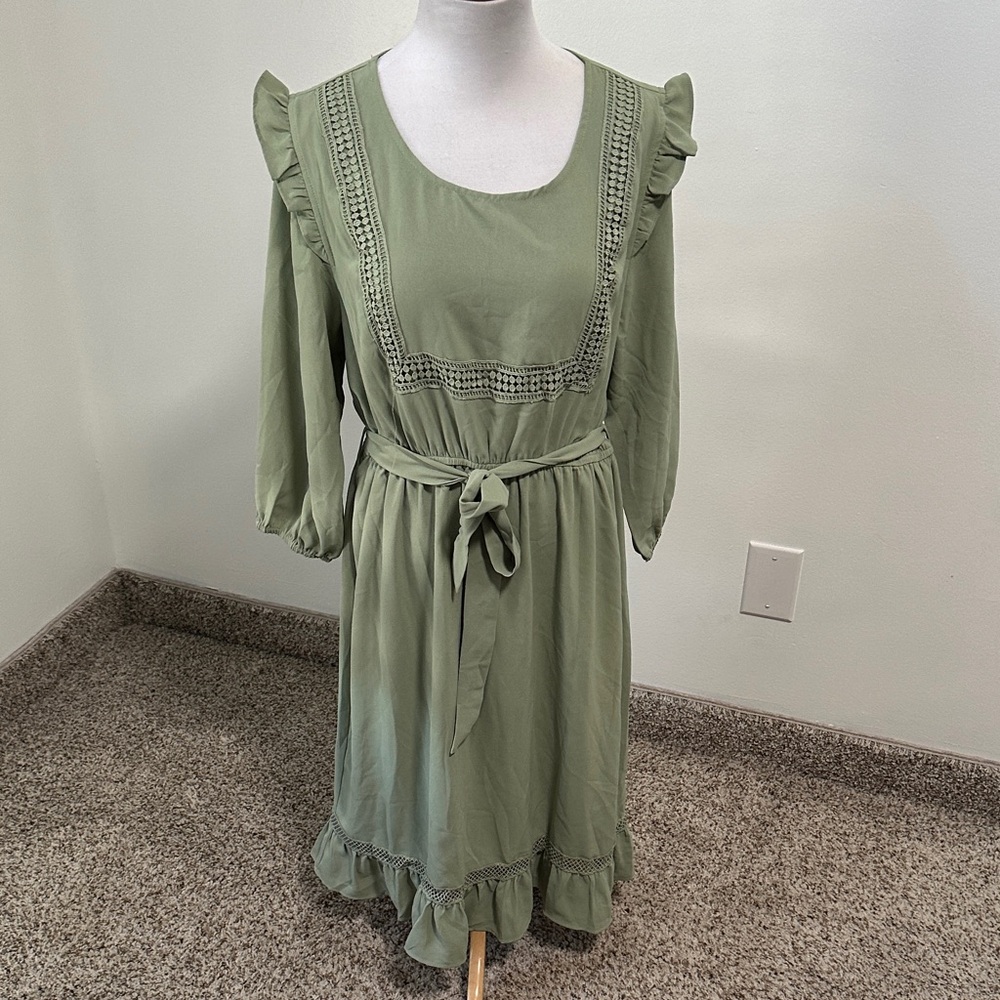 🕯️ Saving Paige Midi Dress
